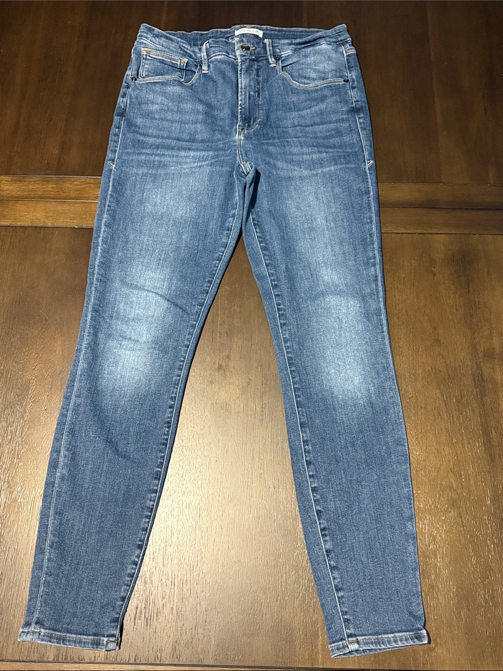 Good American Medium Wash Skinny Jeans